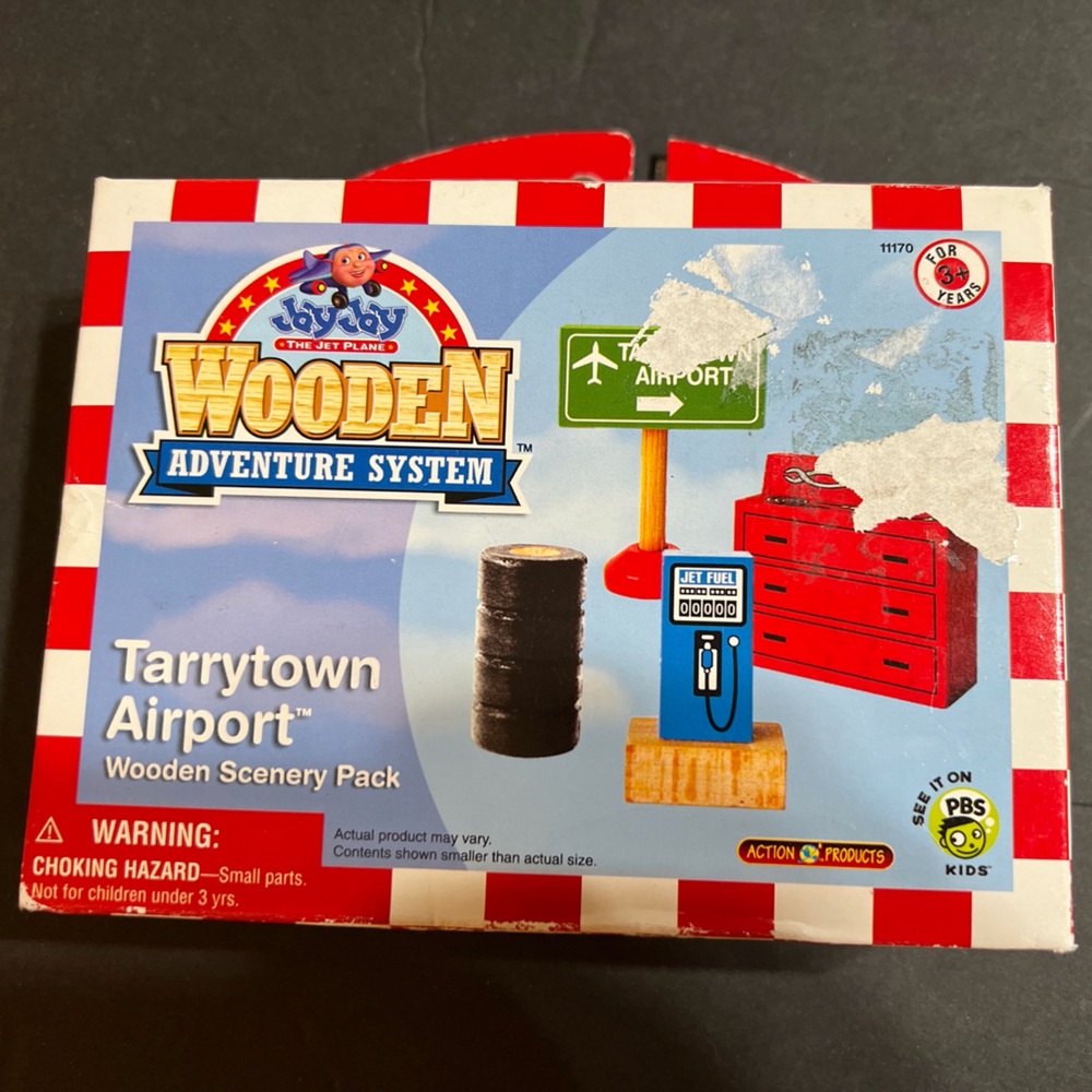 Jay Jay the Jet Plane 11170, TarryTown Airport Wooden Scenery Pack (2004) New